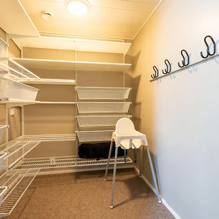 Aurinkorinne 2 - Modern 2bd & Loft, Free Wifi & Sauna * Syöte