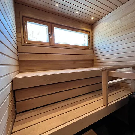 Aurinkorinne 2 - Modern 2bd & Loft, Free Wifi & Sauna Daire