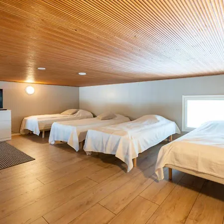 Aurinkorinne 2 - Modern 2bd & Loft, Free Wifi & Sauna