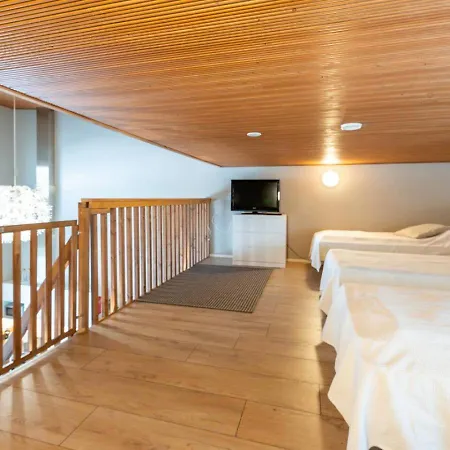 Aurinkorinne 2 - Modern 2bd & Loft, Free Wifi & Sauna شقة Syöte