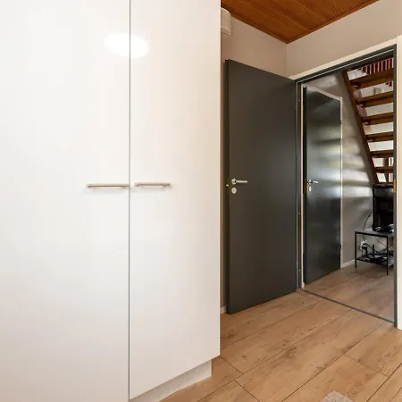 Aurinkorinne 2 - Modern 2bd & Loft, Free Wifi & Sauna *